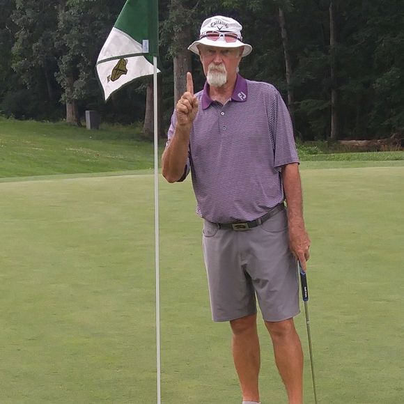 Meet your Posher, Bobby - Picture 1 of 1